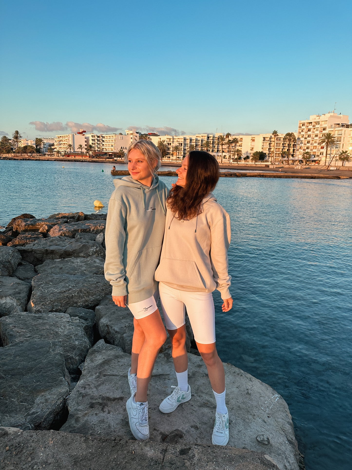 🌴 Monday Dream - Unisex mondaymonday Premium-Hoodie